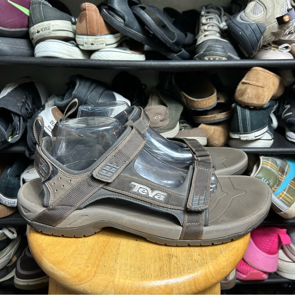 Teva minam brown strappy sandals - Picture 1 of 8